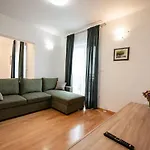 Olive Bridge Villa Maslenica