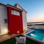 Villa Olive Bridge Maslenica