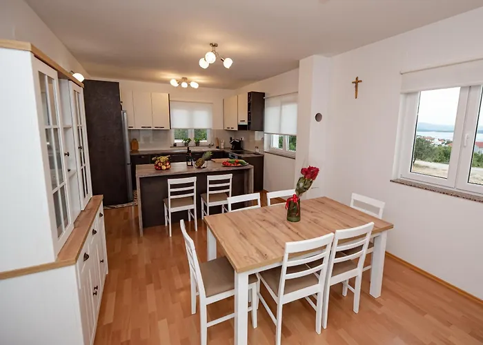 Вилла Olive Bridge