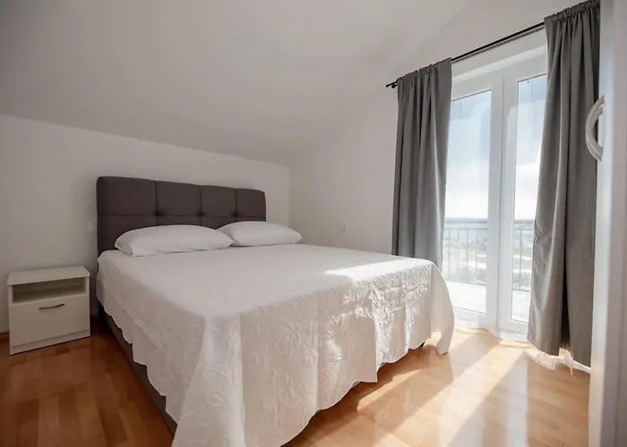 Olive Bridge Масленица