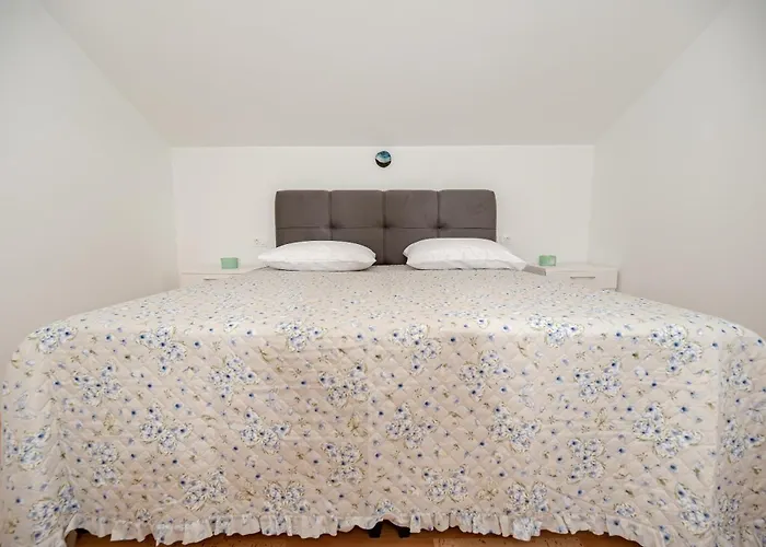 Вилла Olive Bridge