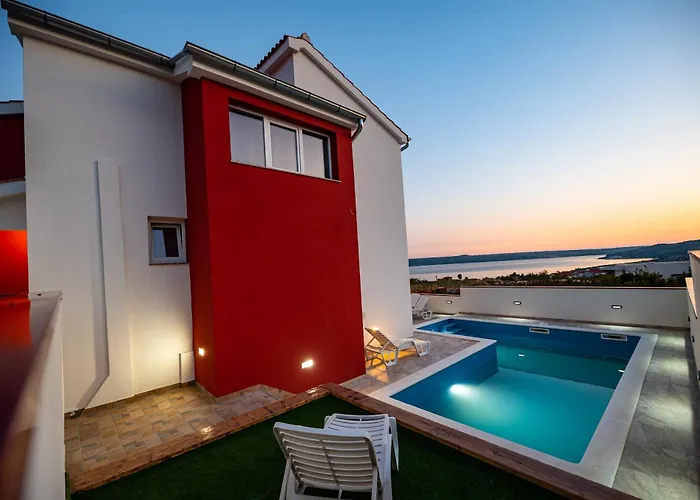 Вилла Olive Bridge Масленица