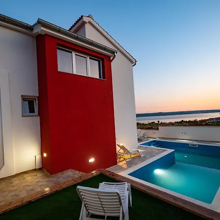 Villa Olive Bridge Maslenica