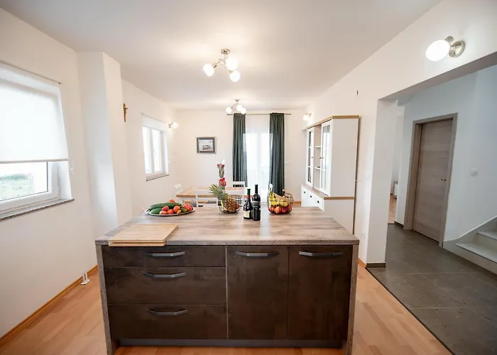 Olive Bridge * Maslenica